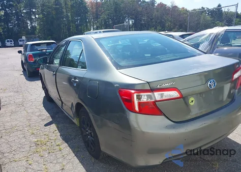 2014 Toyota Camry Hybrid Le z USA, uszkodzony, nr VIN 4T1BD1FK2EU102603